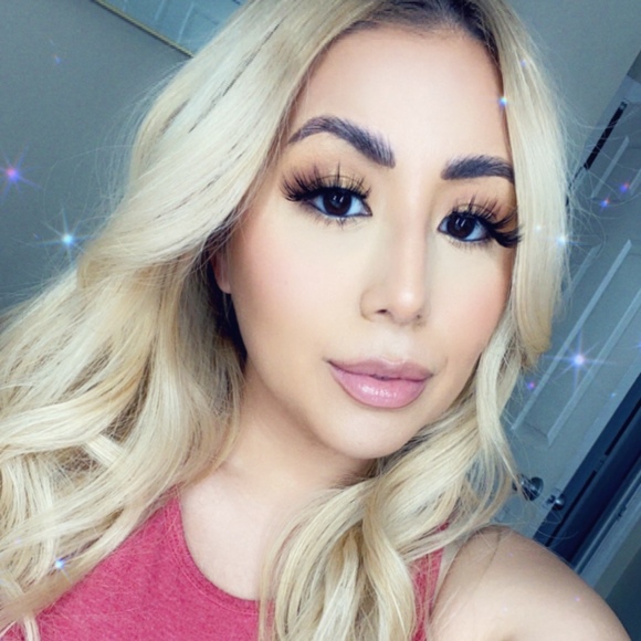 nicki_b29